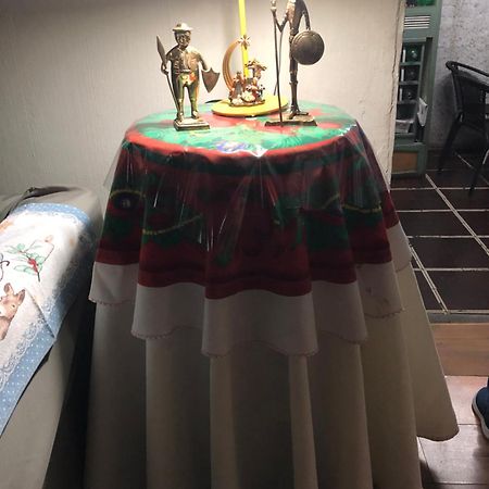 Don Quijote Family Homestay Santiago del Cile Esterno foto